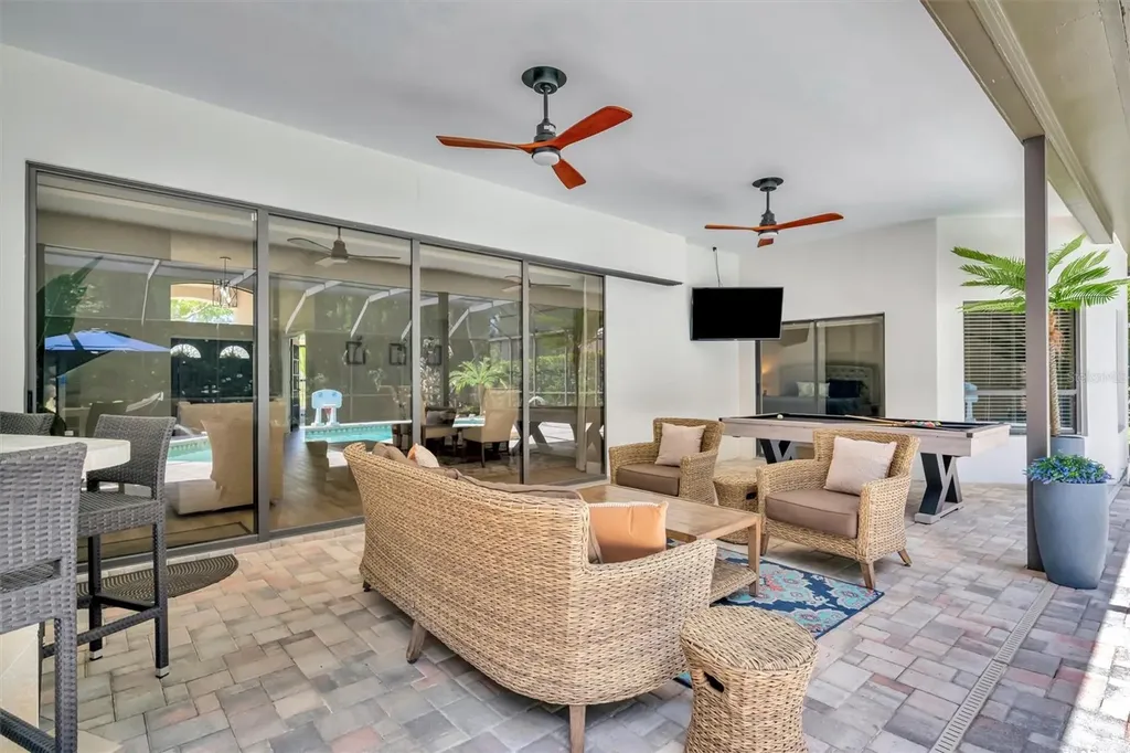 15507 Fentress Court Tampa FL 33647