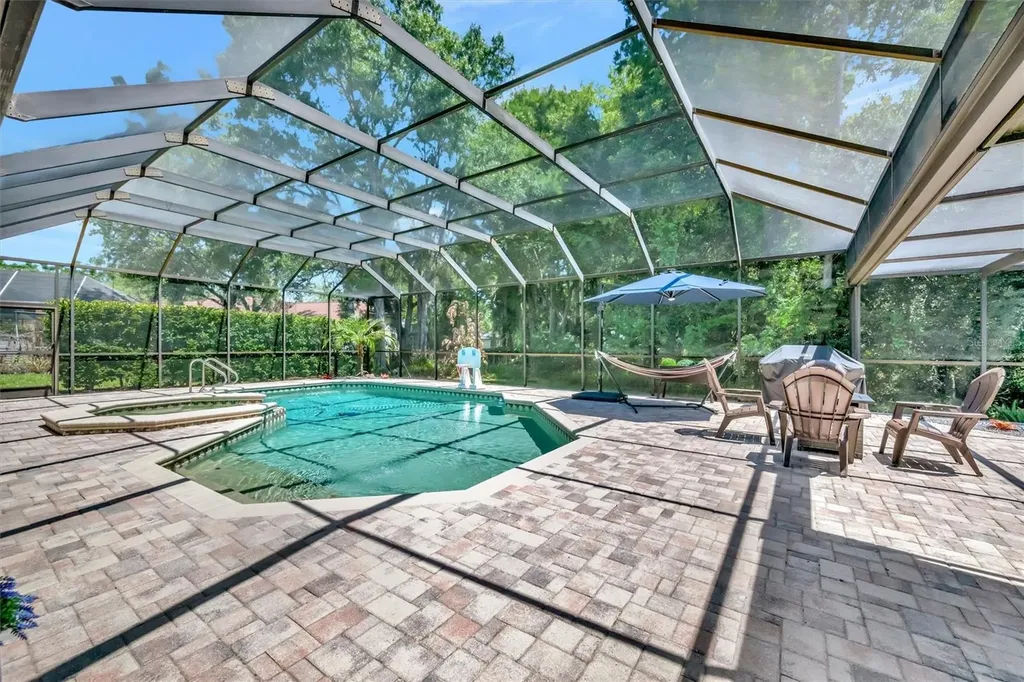 15507 Fentress Court Tampa FL 33647