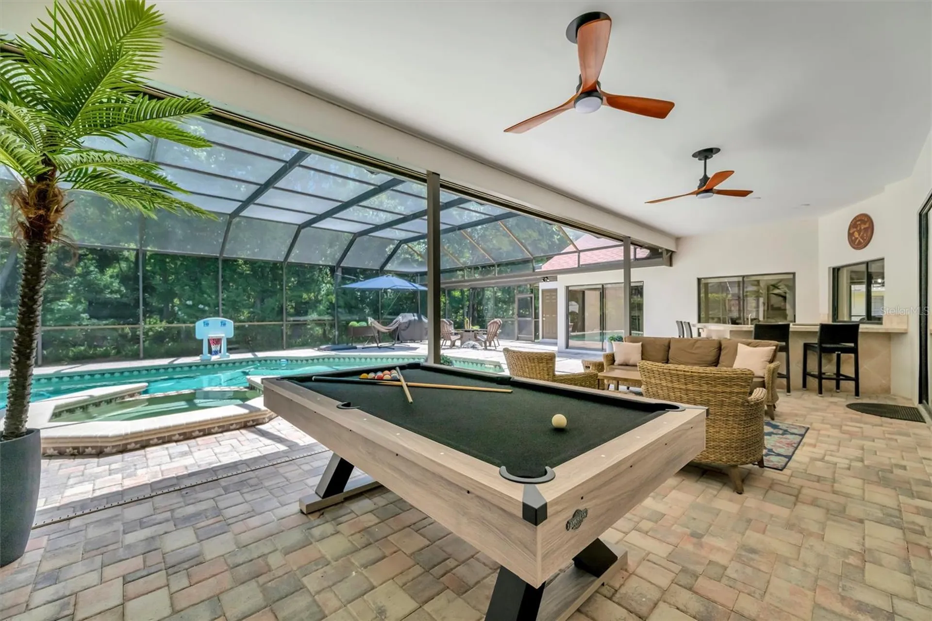 15507 Fentress Court Tampa FL 33647