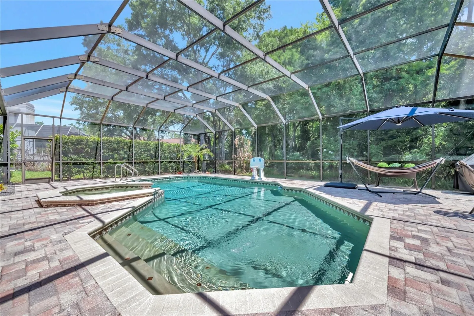 15507 Fentress Court Tampa FL 33647