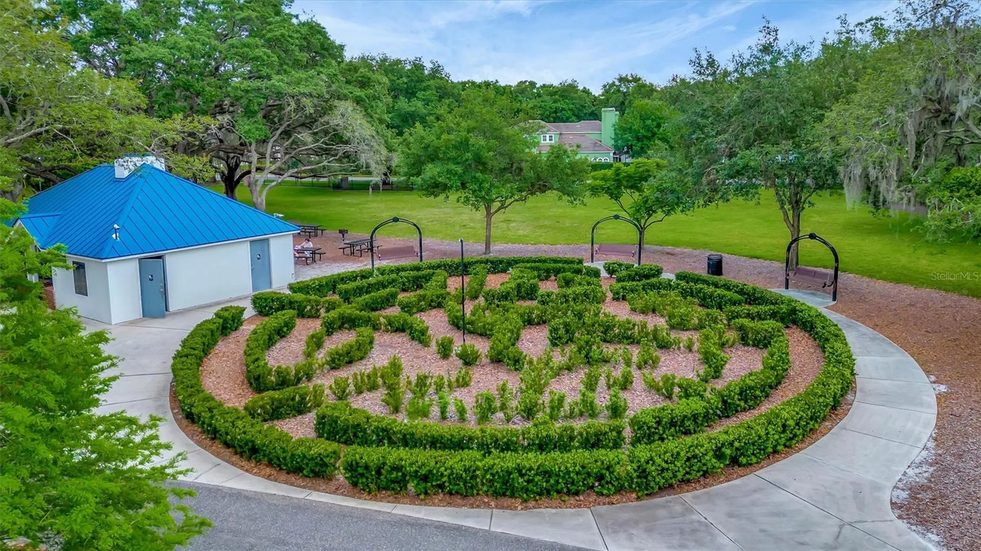 15507 Fentress Court Tampa FL 33647