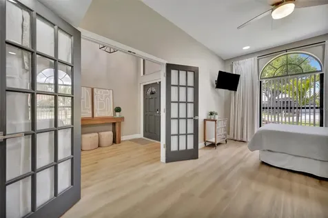 15507 Fentress Court Tampa FL 33647