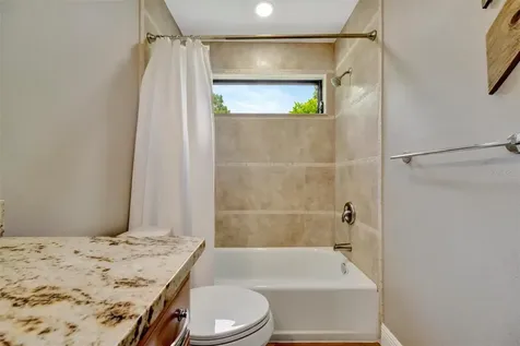 15507 Fentress Court Tampa FL 33647