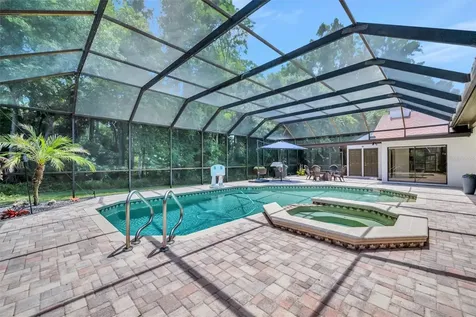 15507 Fentress Court Tampa FL 33647