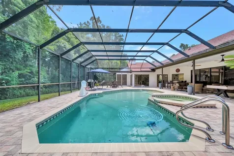 15507 Fentress Court Tampa FL 33647