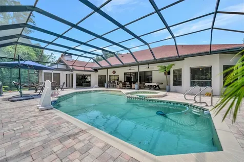 15507 Fentress Court Tampa FL 33647