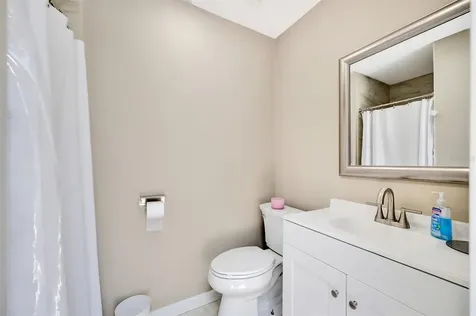 15507 Fentress Court Tampa FL 33647