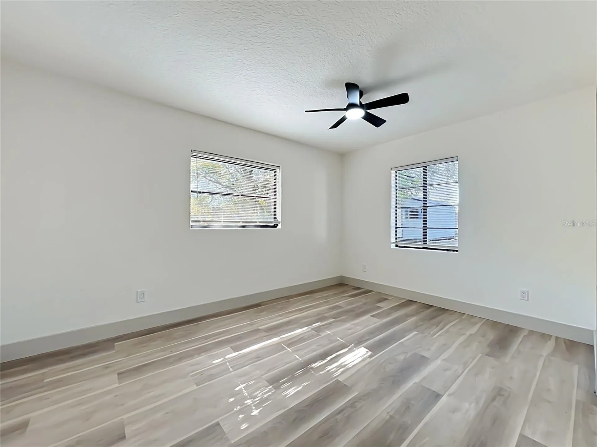 2222 Valencia Road Orlando FL 32803