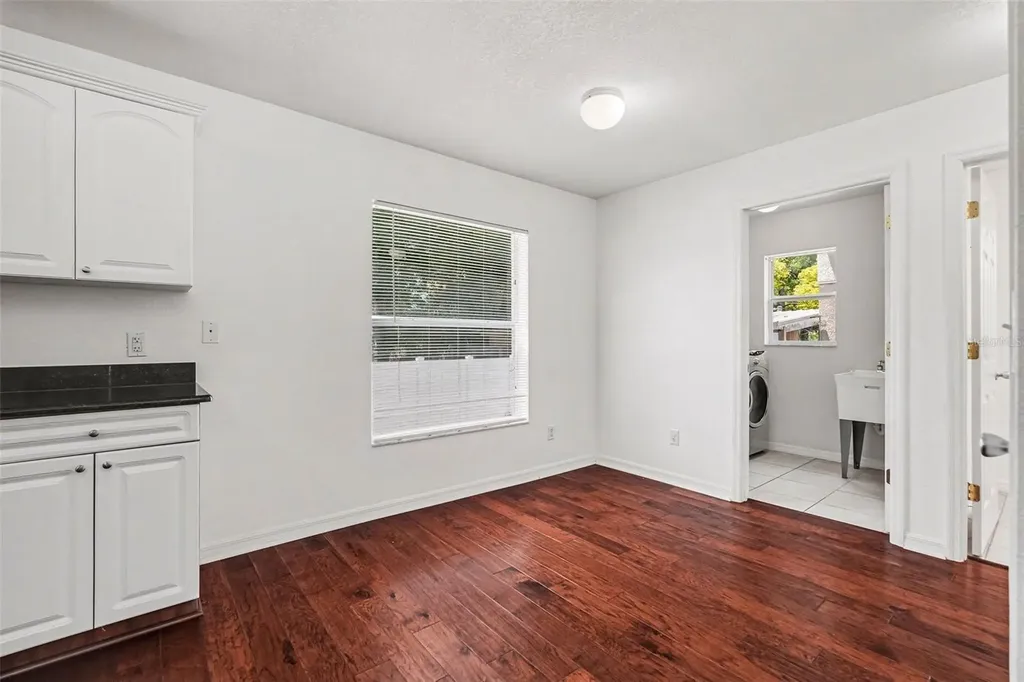 1702 W North Street Tampa FL 33604