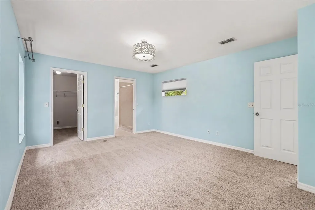 1702 W North Street Tampa FL 33604