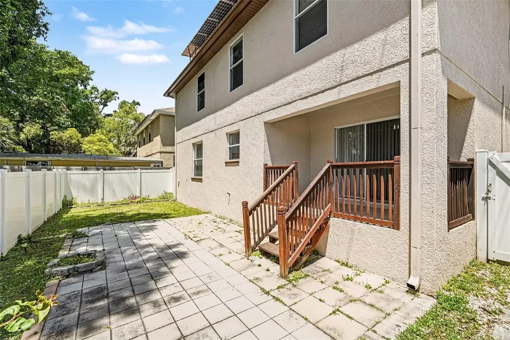 1702 W North Street Tampa FL 33604