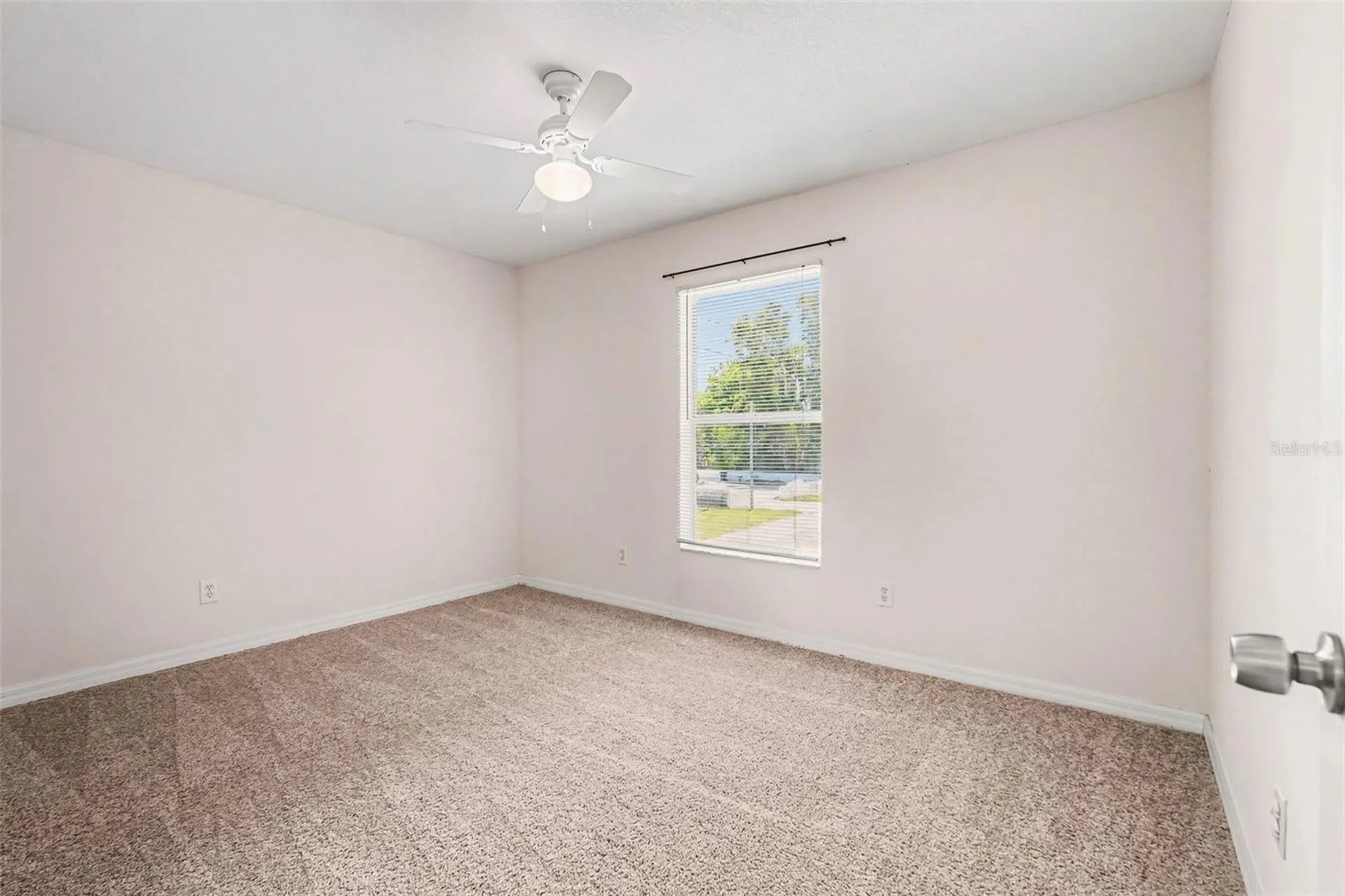 1702 W North Street Tampa FL 33604