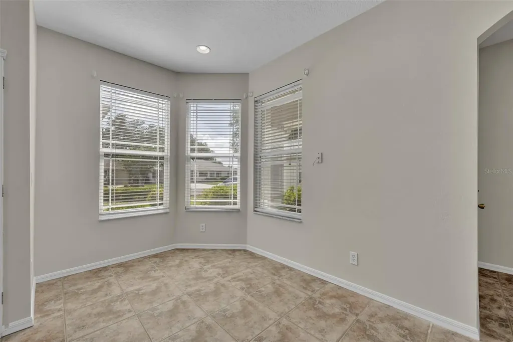 21630 Regency Park Lane Leesburg FL 34748