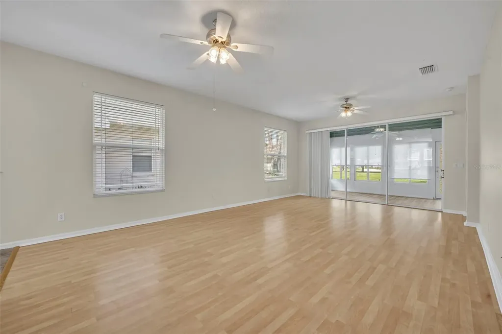 21630 Regency Park Lane Leesburg FL 34748