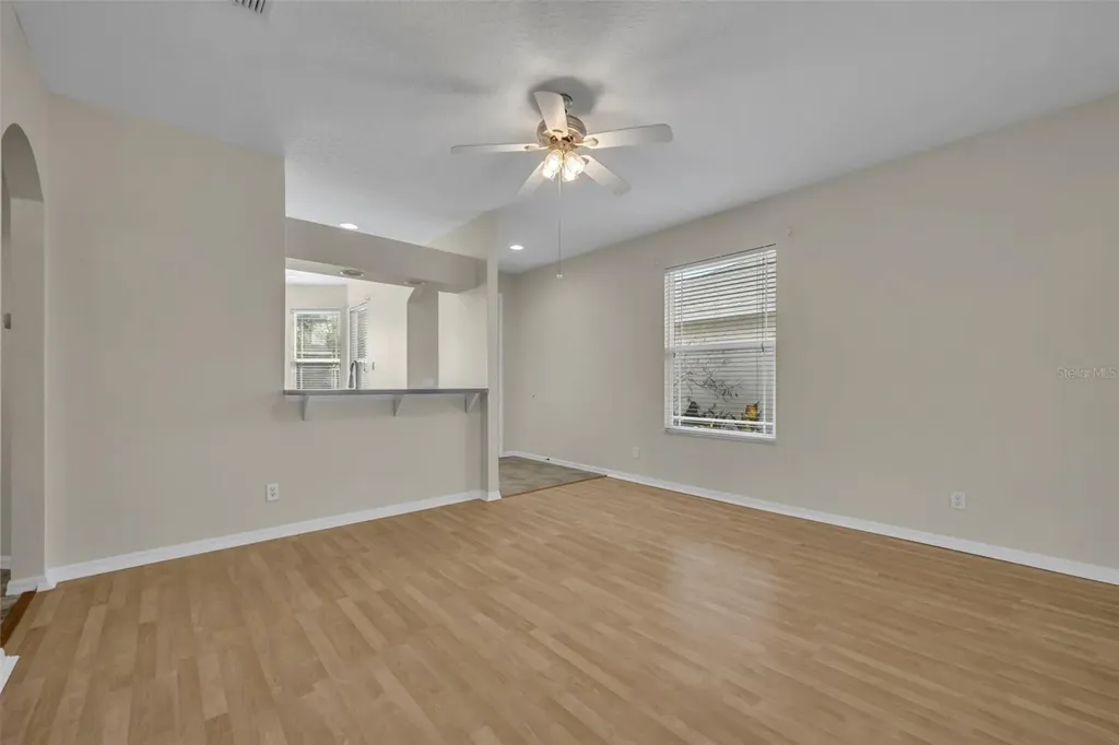 21630 Regency Park Lane Leesburg FL 34748
