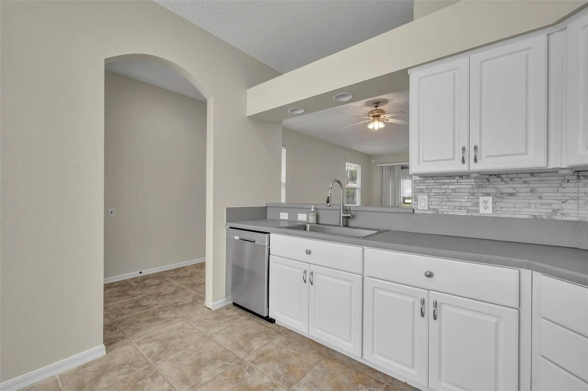 21630 Regency Park Lane Leesburg FL 34748