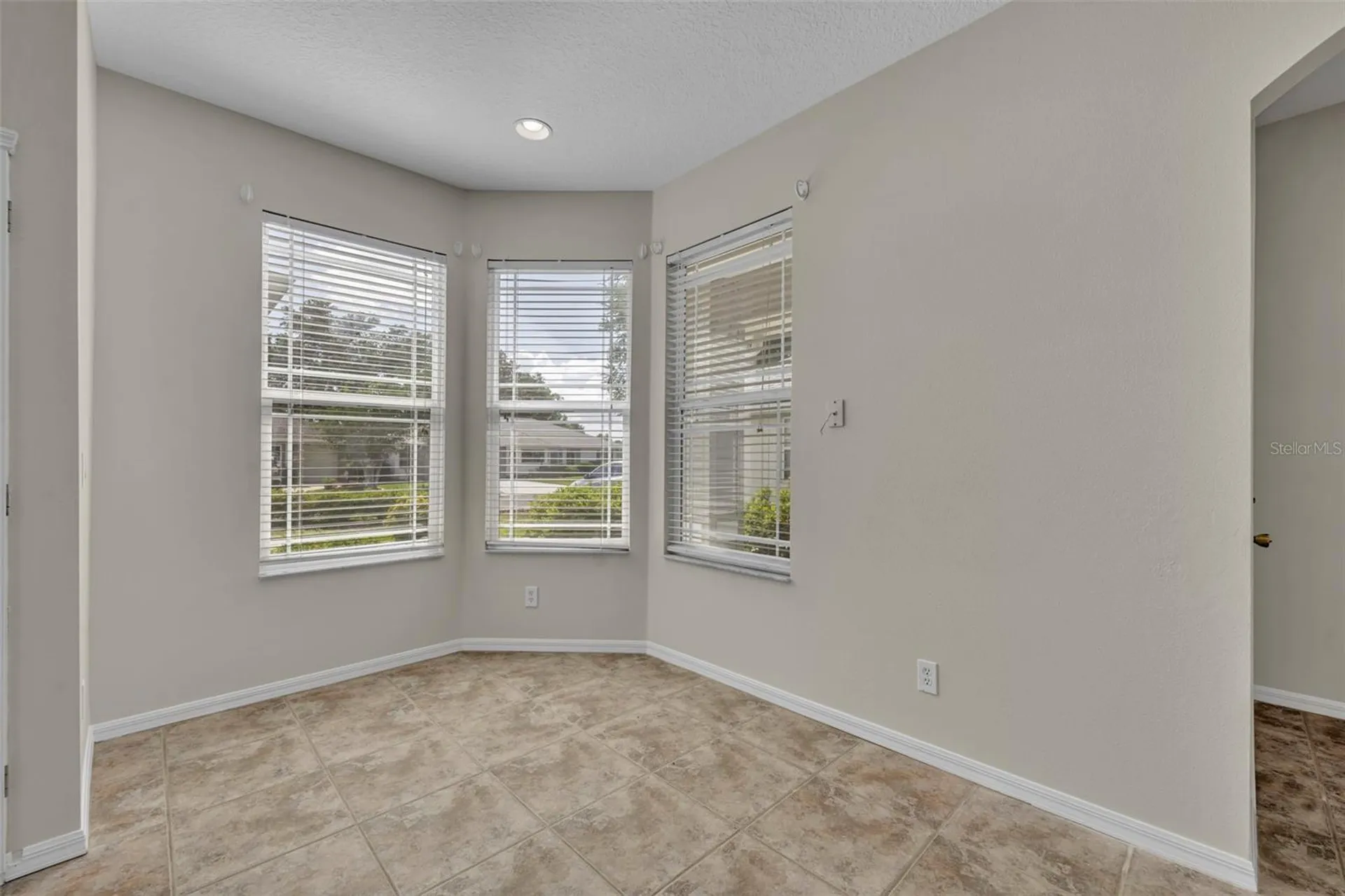 21630 Regency Park Lane Leesburg FL 34748