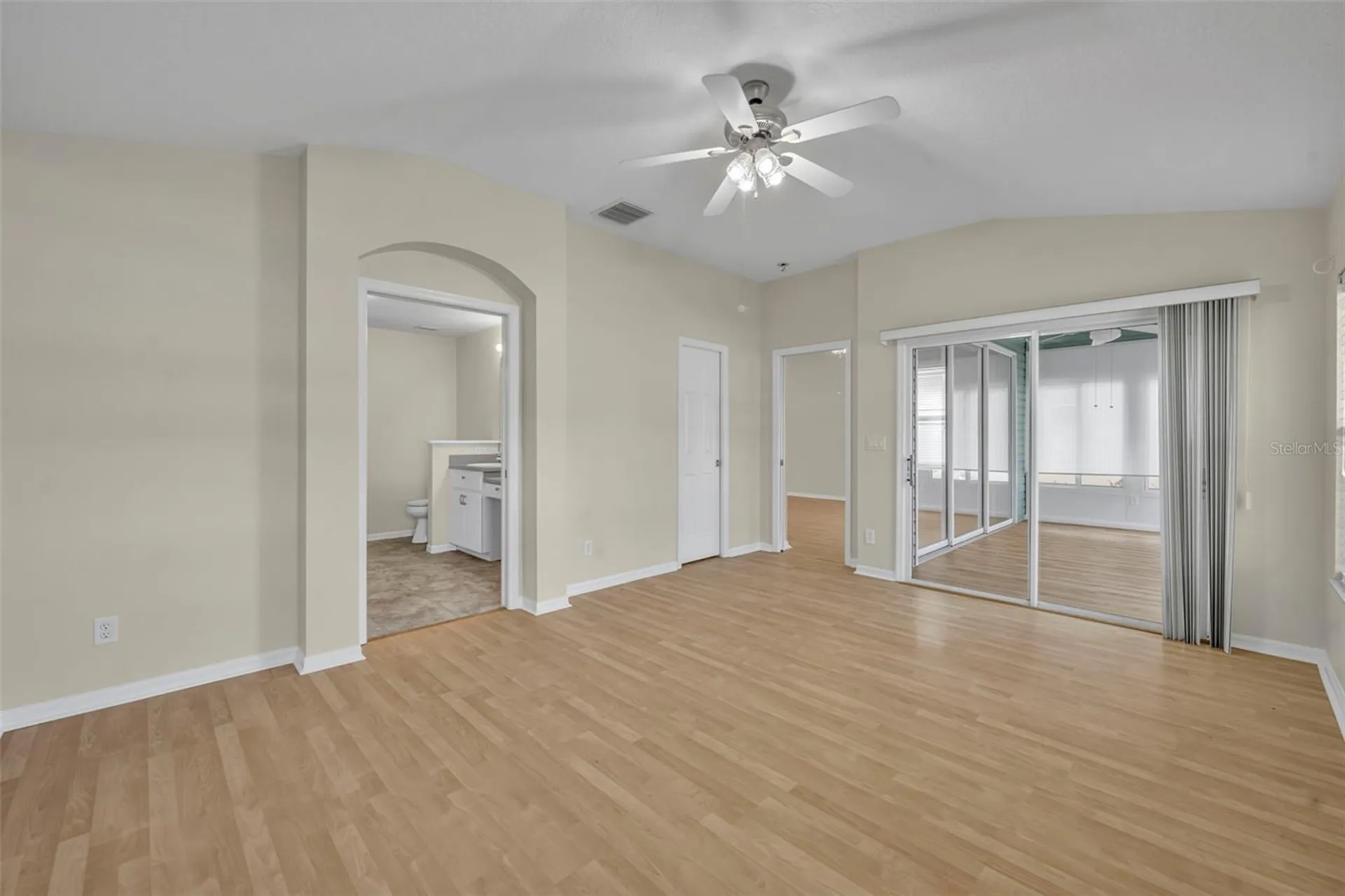 21630 Regency Park Lane Leesburg FL 34748