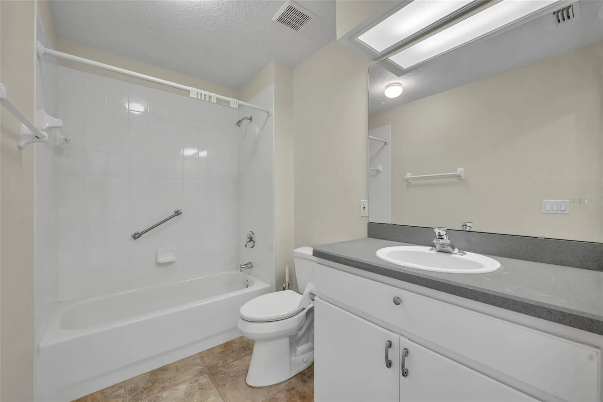 21630 Regency Park Lane Leesburg FL 34748