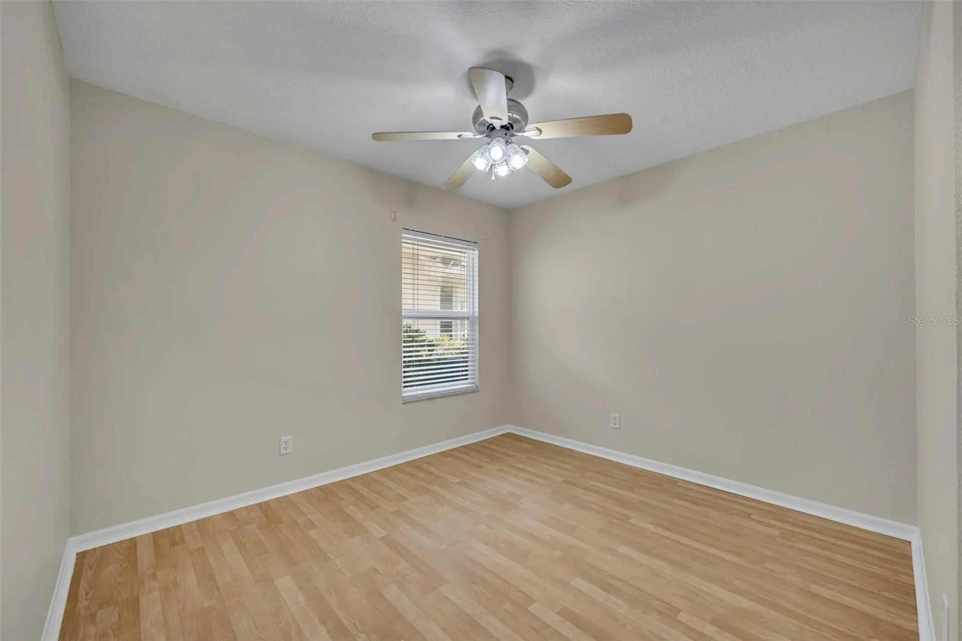 21630 Regency Park Lane Leesburg FL 34748