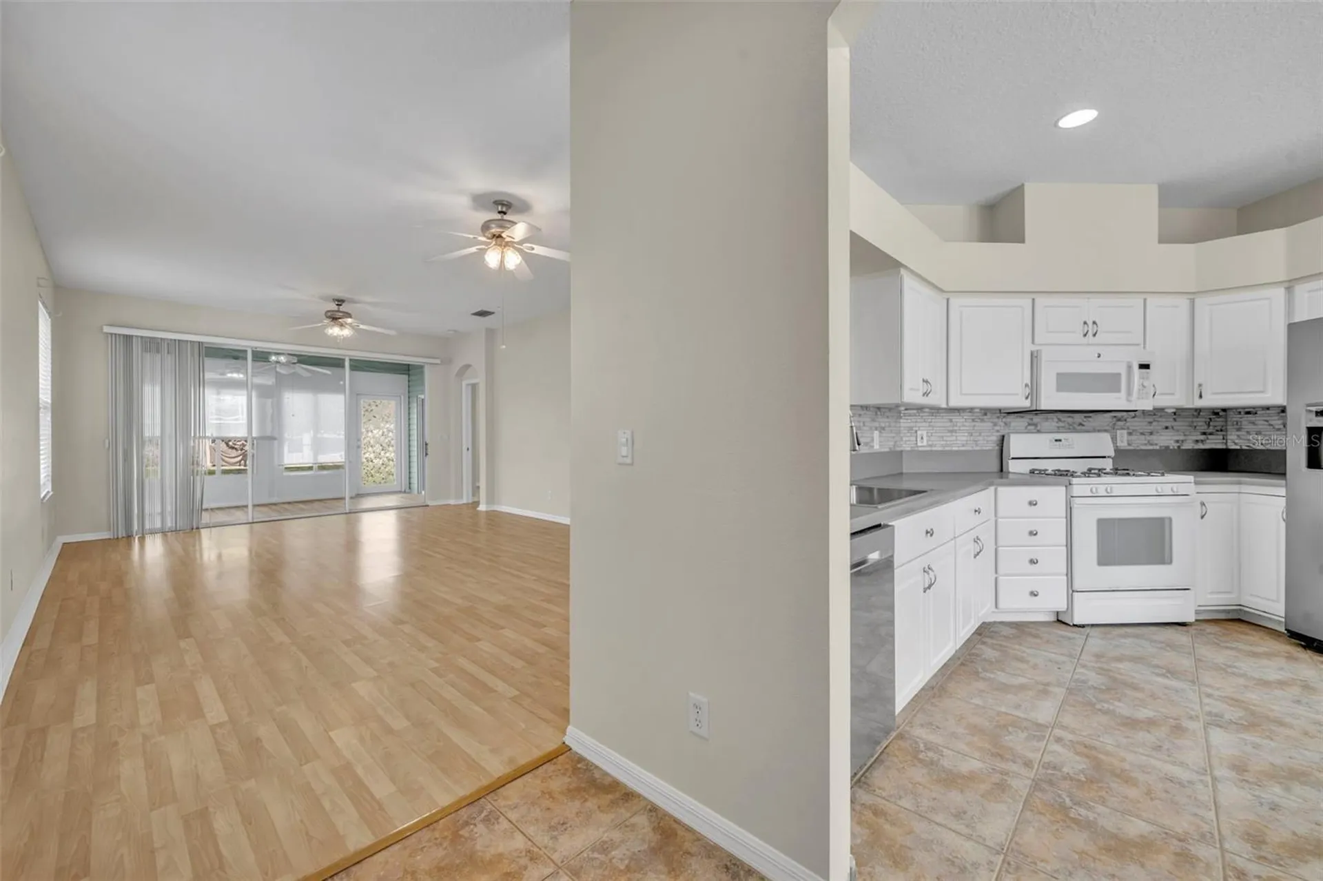 21630 Regency Park Lane Leesburg FL 34748