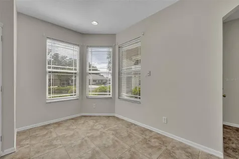 21630 Regency Park Lane Leesburg FL 34748