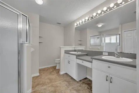 21630 Regency Park Lane Leesburg FL 34748