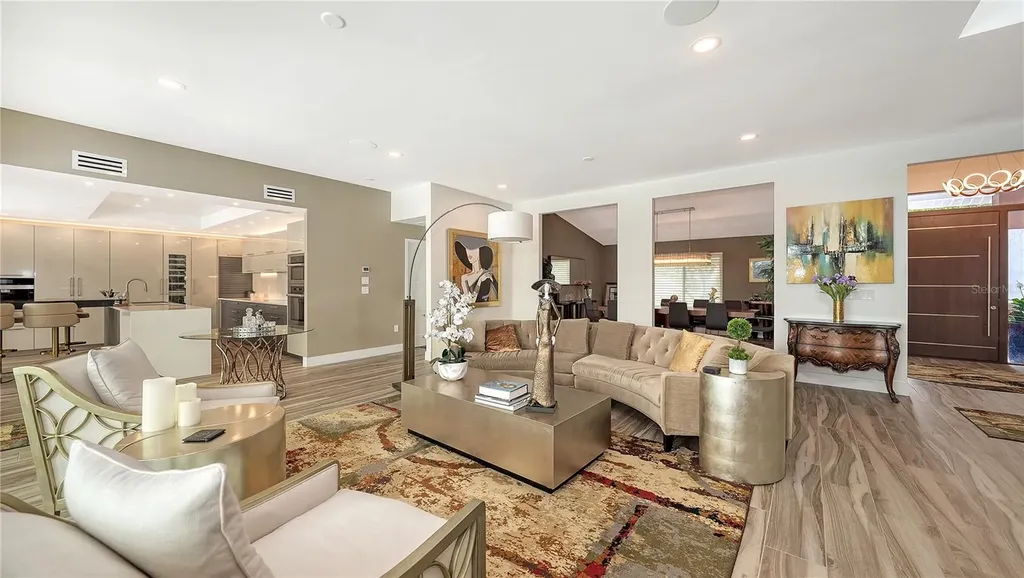 7689 Cove Terrace Sarasota FL 34231