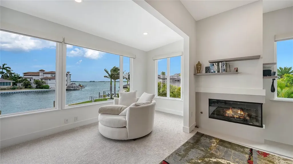 7689 Cove Terrace Sarasota FL 34231