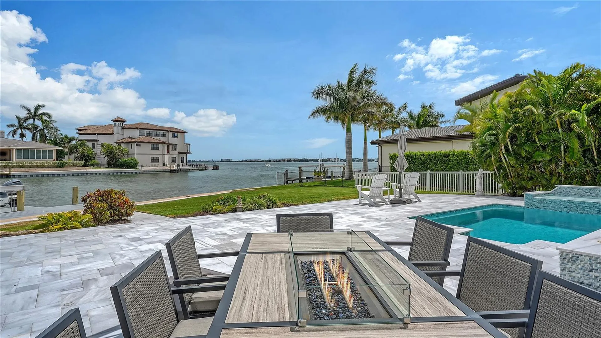 7689 Cove Terrace Sarasota FL 34231