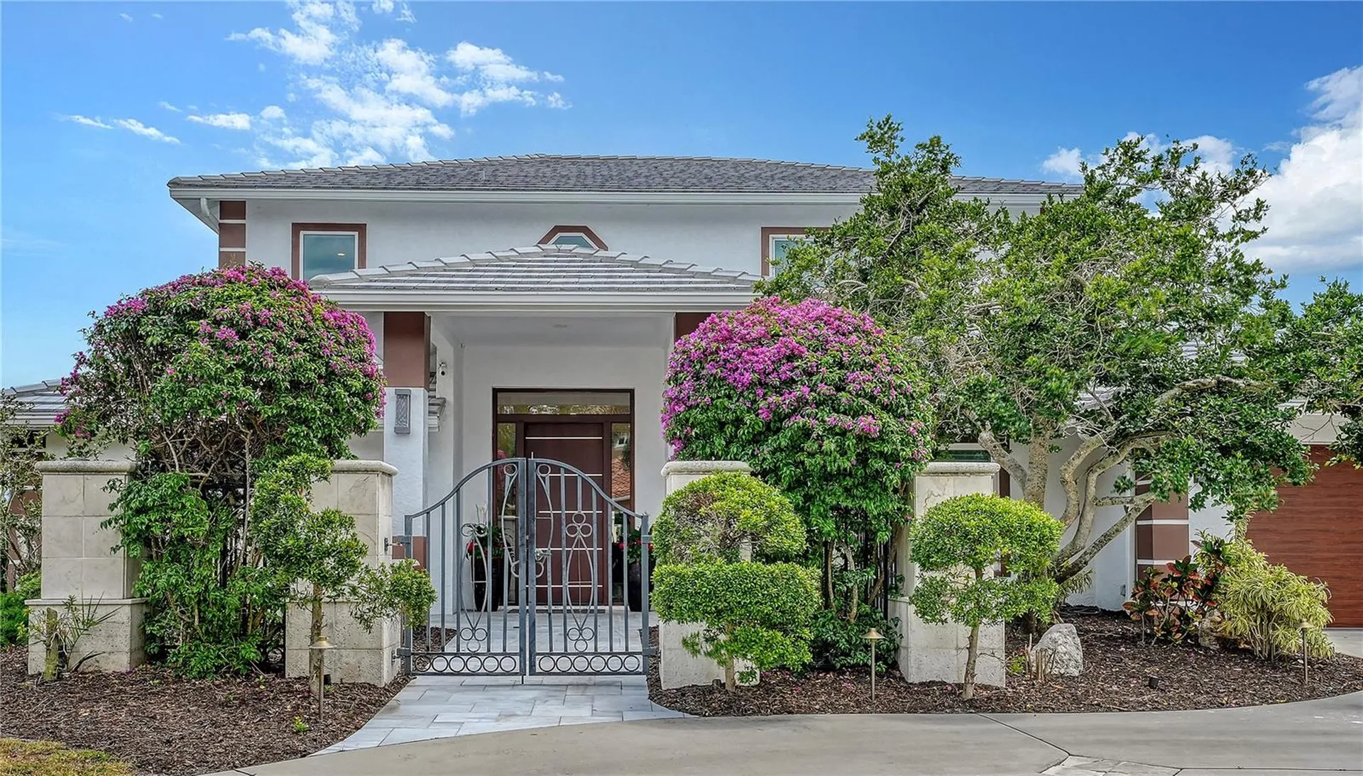 7689 Cove Terrace Sarasota FL 34231