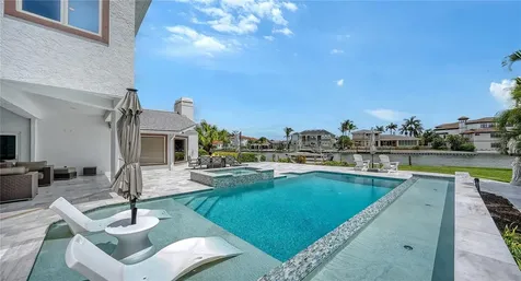 7689 Cove Terrace Sarasota FL 34231