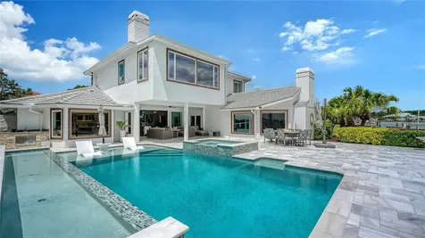 7689 Cove Terrace Sarasota FL 34231