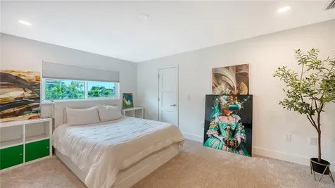 7689 Cove Terrace Sarasota FL 34231