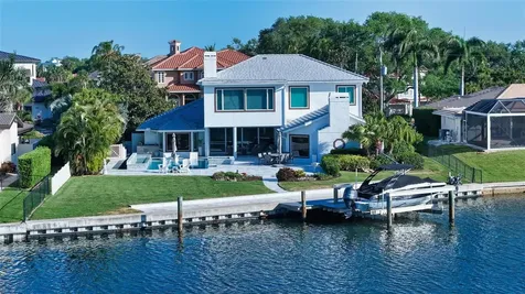 7689 Cove Terrace Sarasota FL 34231