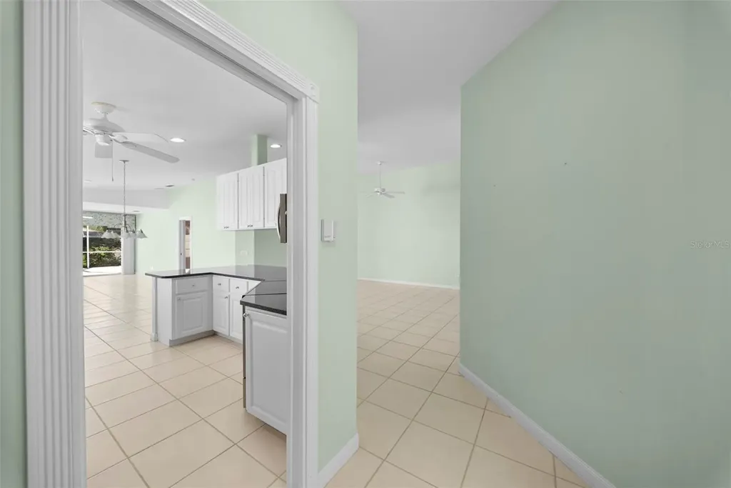 5860 Helicon Place Sarasota FL 34238