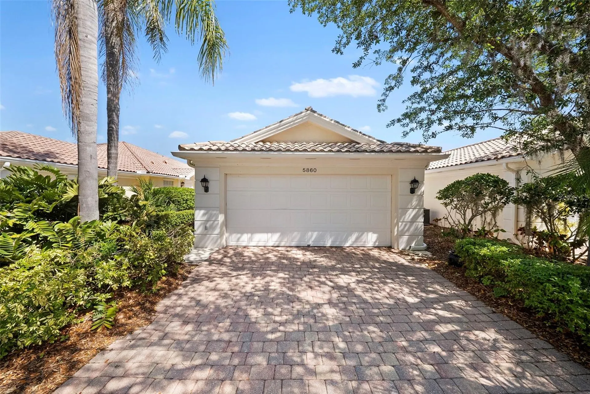 5860 Helicon Place Sarasota FL 34238