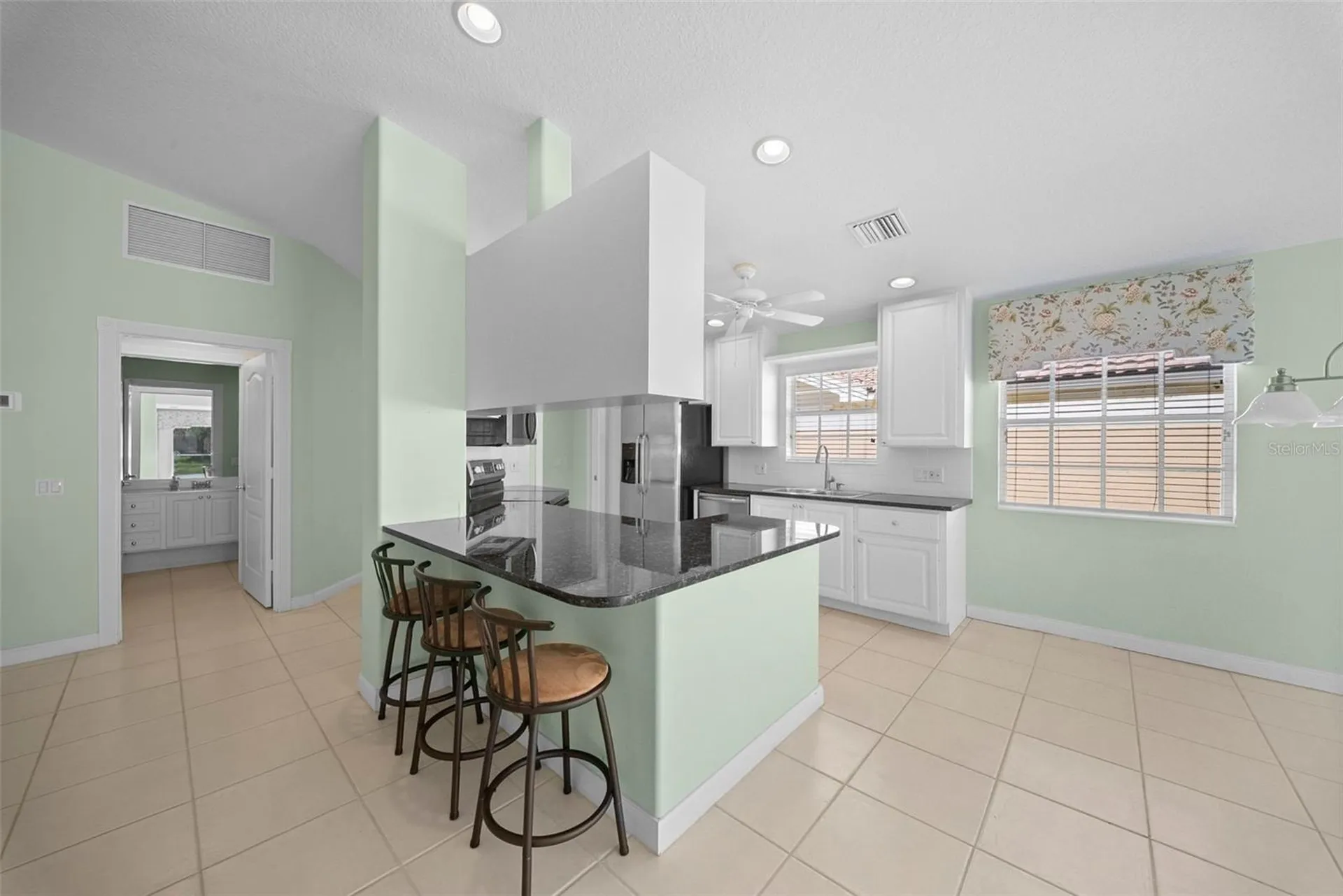 5860 Helicon Place Sarasota FL 34238
