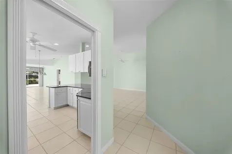 5860 Helicon Place Sarasota FL 34238