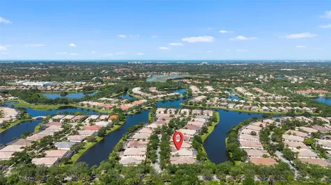 5860 Helicon Place Sarasota FL 34238