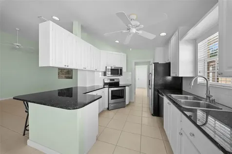 5860 Helicon Place Sarasota FL 34238