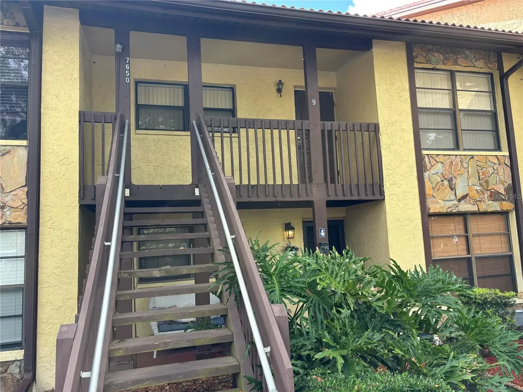 7650 Forest Trail Port Richey FL 34668