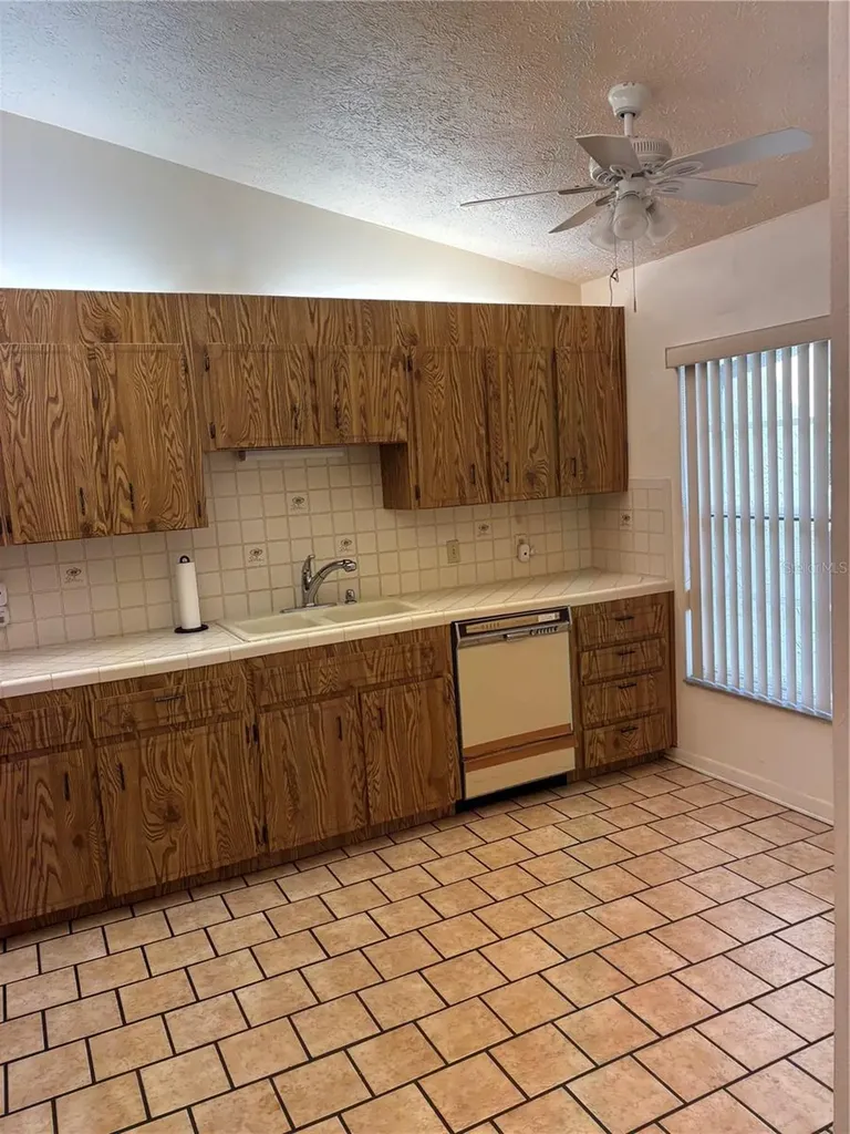 7650 Forest Trail Port Richey FL 34668