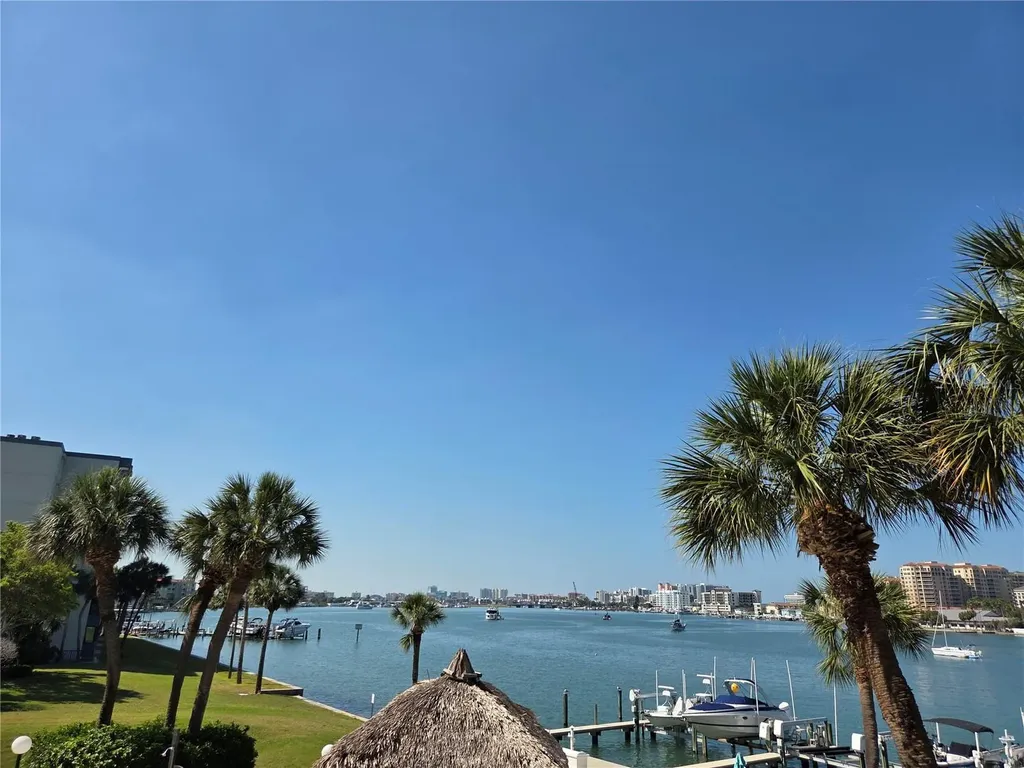 650 Island Way Clearwater Beach FL 33767