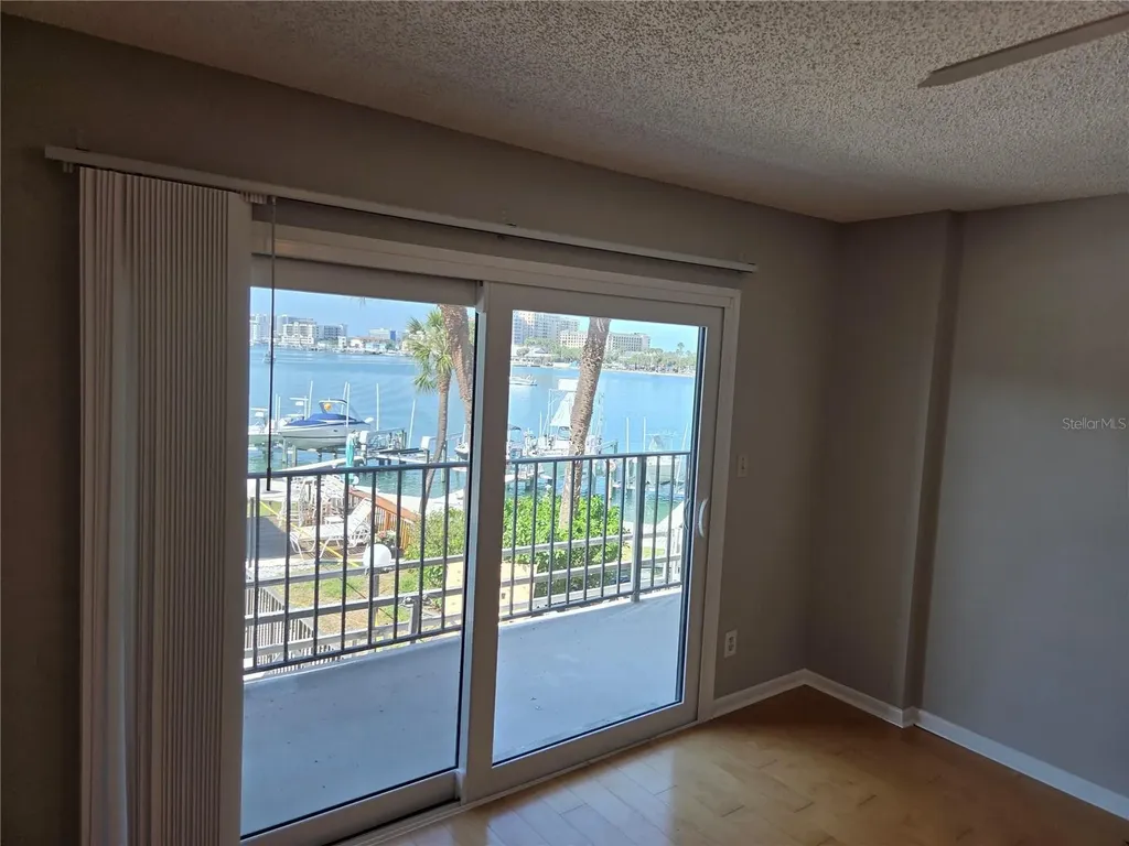 650 Island Way Clearwater Beach FL 33767