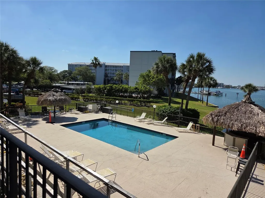 650 Island Way Clearwater Beach FL 33767