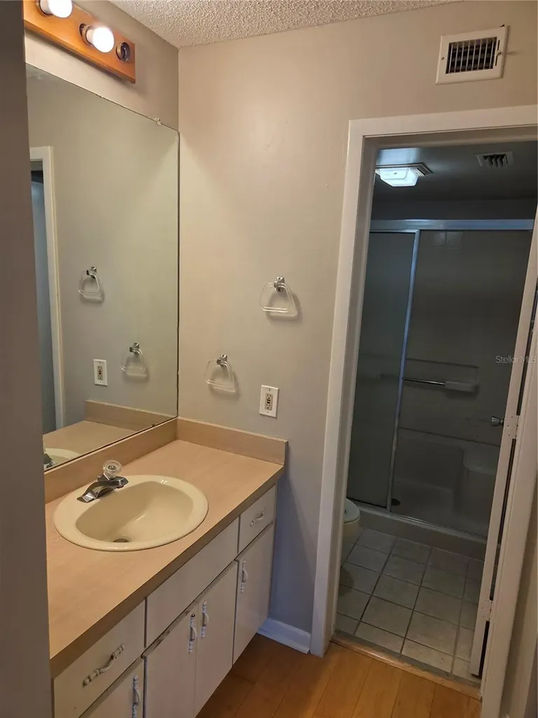 650 Island Way Clearwater Beach FL 33767