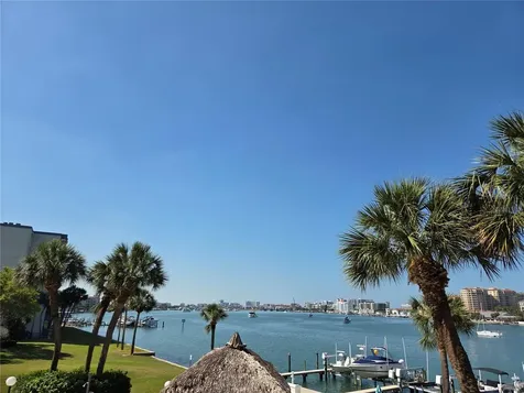 650 Island Way Clearwater Beach FL 33767