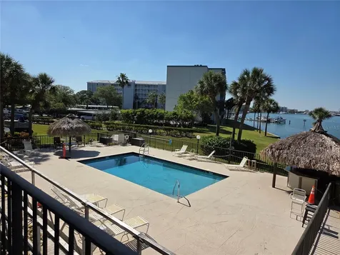 650 Island Way Clearwater Beach FL 33767