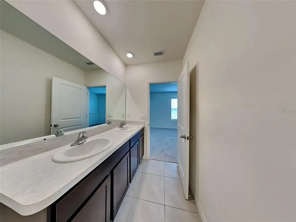 5254 Dragonfly Drive Wildwood FL 34785
